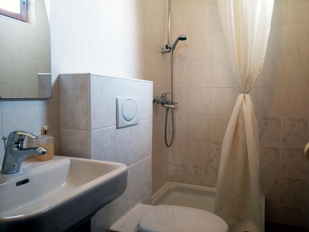 Apartmani Totic Crikvenica Exterior foto